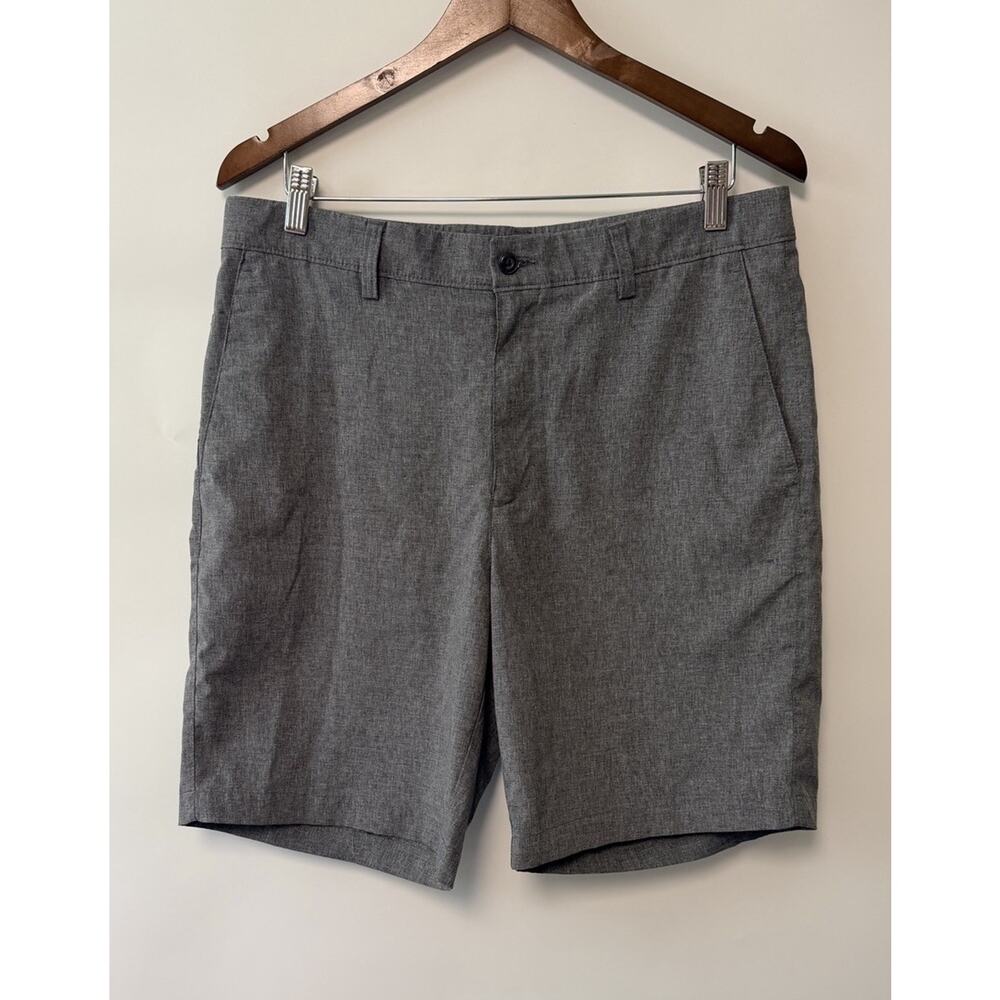 Perry Ellis Shorts Mens Size 34 PGA Tour Gray Golf Gorpcore Sports Wear 35”x9”